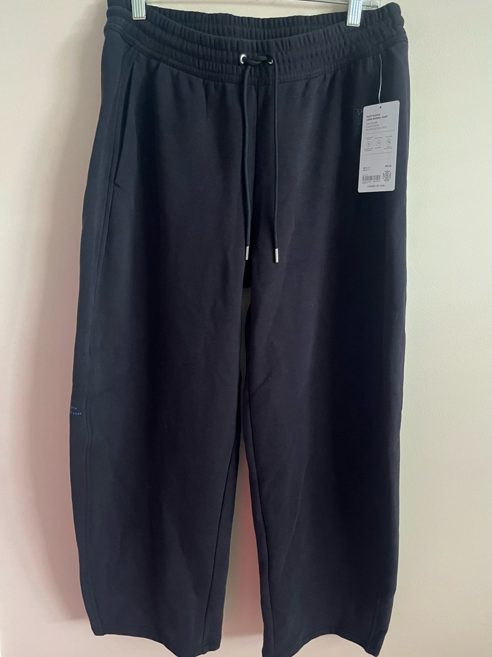 NWT-Athleta Black Easy Fleece Long Barrel Pant, Medium Petite